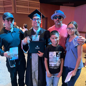 Meet your Posher, Anthony luis